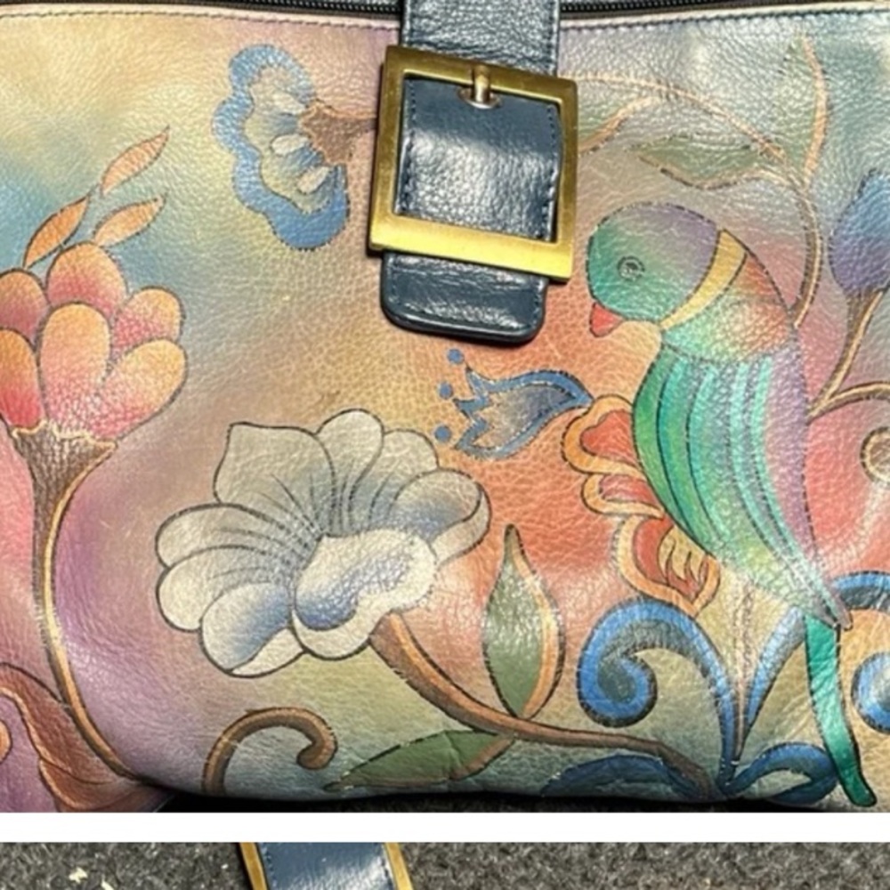 Anuschka Pastel Shoulder Bag with Artistic Design and Zip Closure
